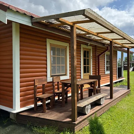 Kuningatalu Venkovský dům *